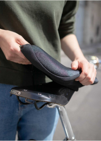 Padded saddle cover with gel - Oxford