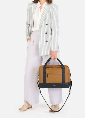 Briefcase PC luggage carrier - WGS Briefcase PC luggage carrier - WGS