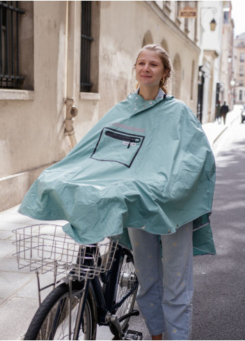 Urban cycling poncho - The People's Poncho