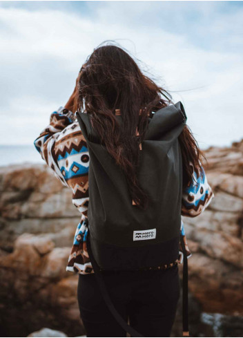 Squamish rolltop V3 backpack - MeroMero - Black