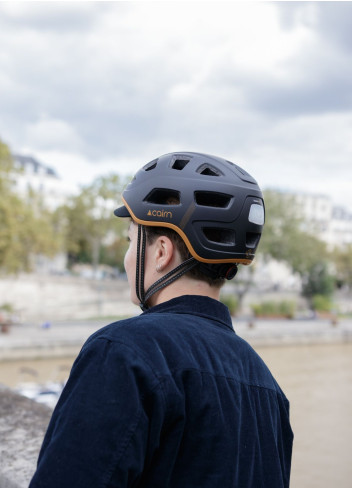 Casque vélo urbain léger et aéré avec LED - CAIRN