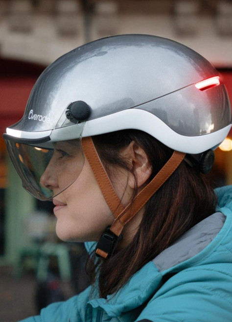 Casque lumineux clignotants avec visière - Overade