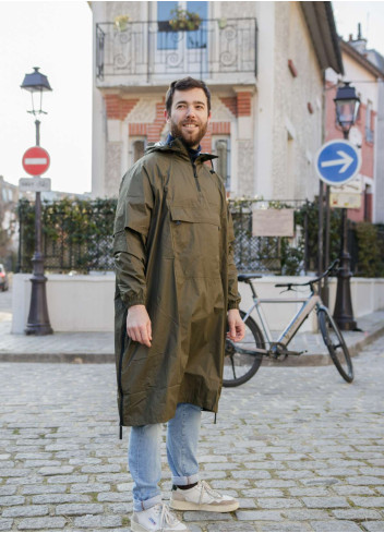 Urban cycling poncho with sleeves - Maium Amsterdam