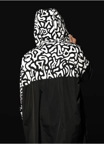 Romea Reflective Rain Poncho - Urban Circus