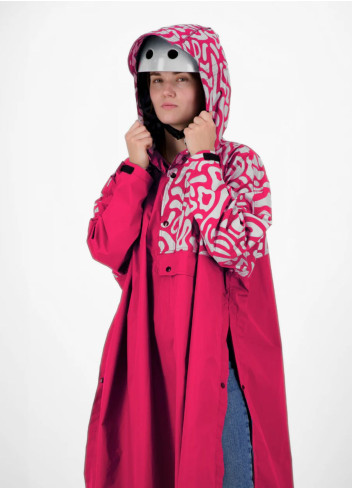 Romea Reflective Rain Poncho - Urban Circus