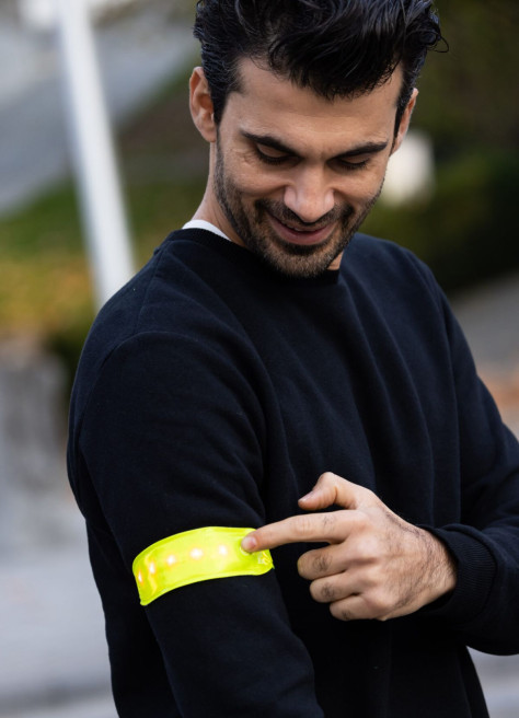 Yellow light-up armband - Wowow