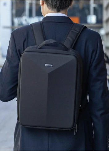 Shad Executive Convertible Hardshell Backpack
