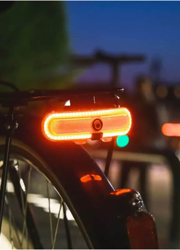 Universal flashing light for all helmets - Overade