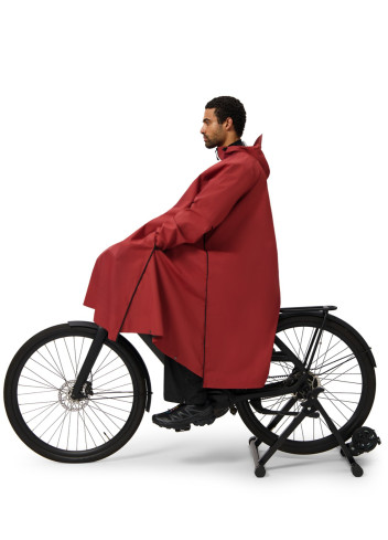 Urban cycling poncho with sleeves - Maium Amsterdam