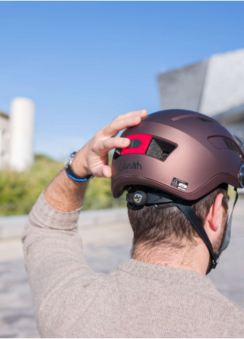 Casque visière avec LED et kit hiver - Elvish Casque visière avec LED et kit hiver - Elvish