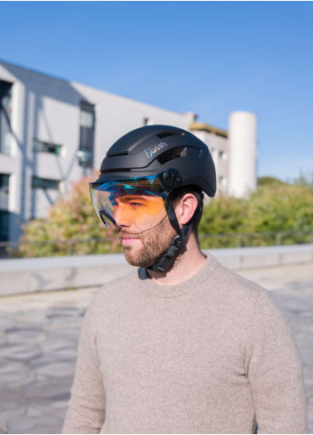 Helmet with visor, LEDs, and winter kit - Elvish - Matte Black