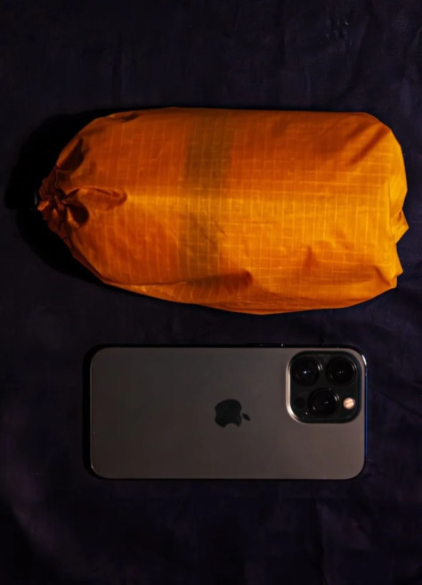 Ultra-light bicycle transport cover - Artefact