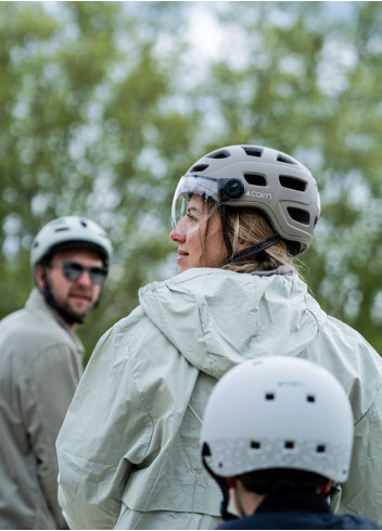 Quartz Visor Led USB bike helmet - Cairn