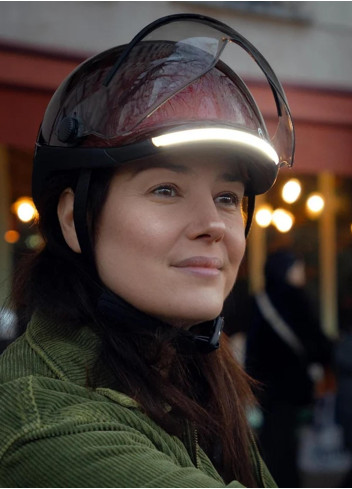 LIFE visor helmet with indicators - Overade