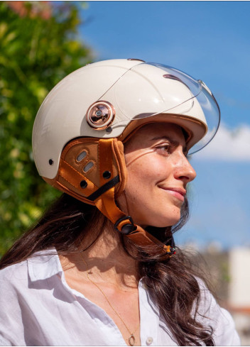 Urban helmet with visor and ear flaps - Exk