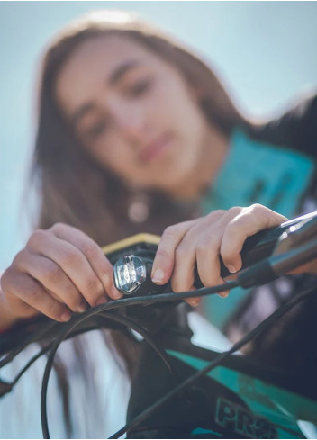 Eclairage avant vélo -