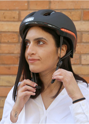 Casque lumineux MIPS pour cycliste urbain - Nutcase