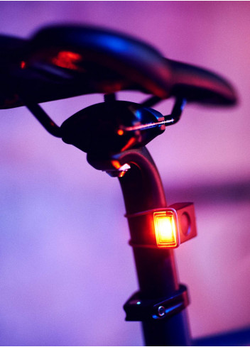 Eclairage ​Vélo USB Beenle-Icey Ensemble Lumière Vélo Cétanche Hargeables Eclairage de Vélo Avant et Arrière,Lumières de Vélo Lumineuses pour la Sécurité Nocturne de la Route et du VTT 