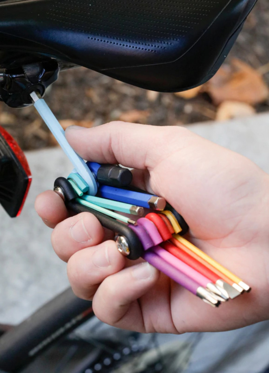 Multi-outils vélo multicolore - Kikkerland