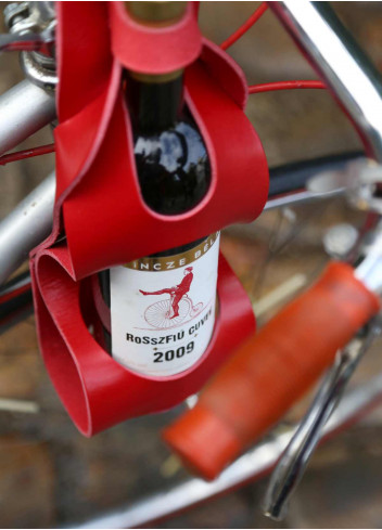 Support de bouteille de vin en cuir - La bouclée