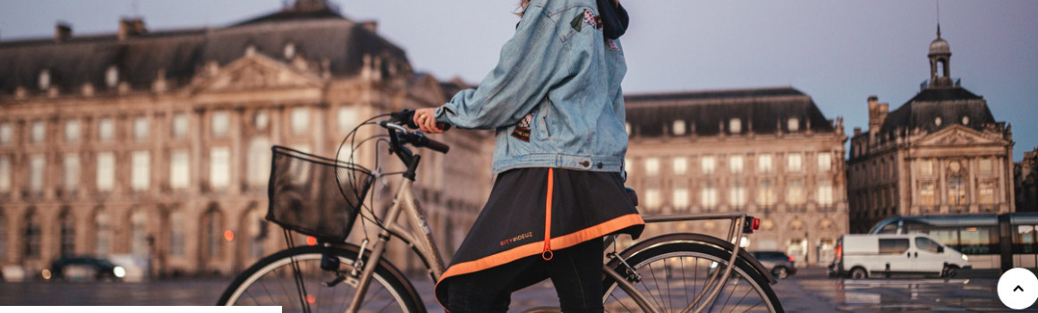 Cycling overskirts: stay dry!